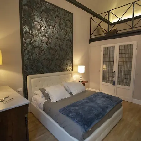 Historical Luxury House Apartment