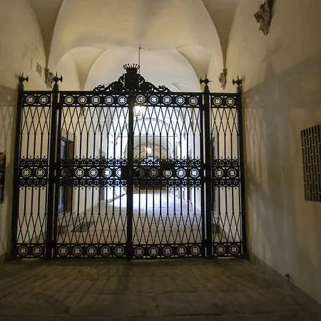 Historical Luxury House Apartment Florence